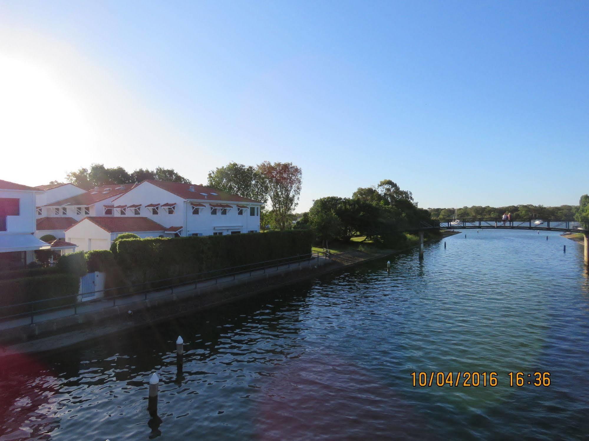 Villa Aqua Noosaville Eksteriør bilde